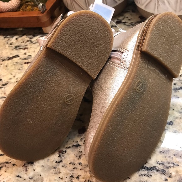 GAP METALLIC BOW TODDLER BOOTS NEW - Picture 5 of 8